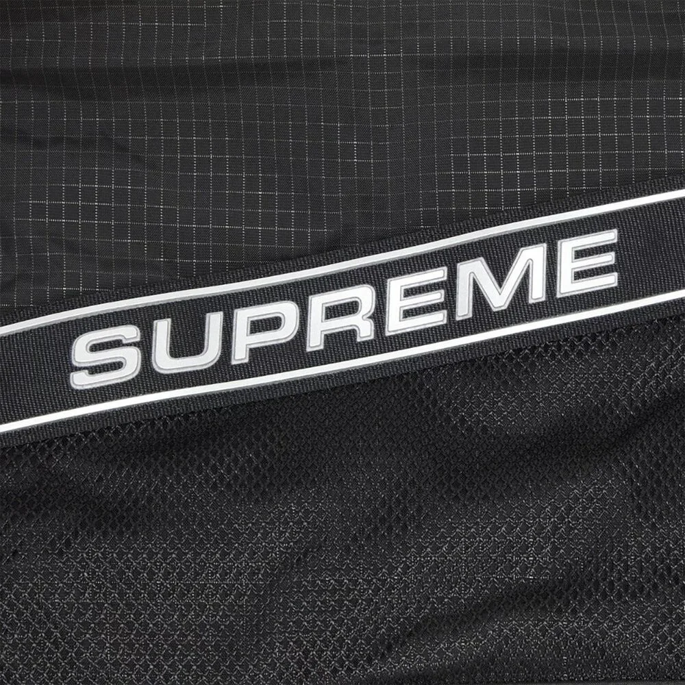 Supreme FW23 3D Logo Duffle Bag Black